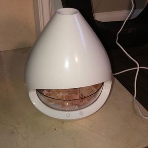 Himalaya salt lamp/ oil defuser